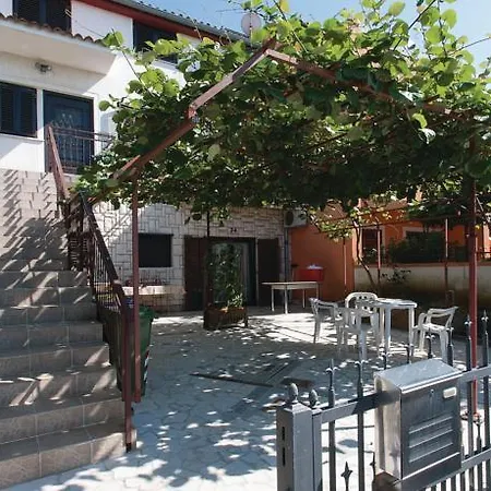 Amazing In With Wifi Apartment *