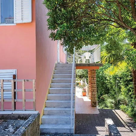 Amazing In With Wifi Apartment